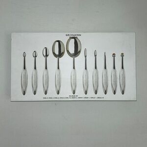 Artis Elite Collection Mirror Finish 10-Piece Makeup Brush Set.